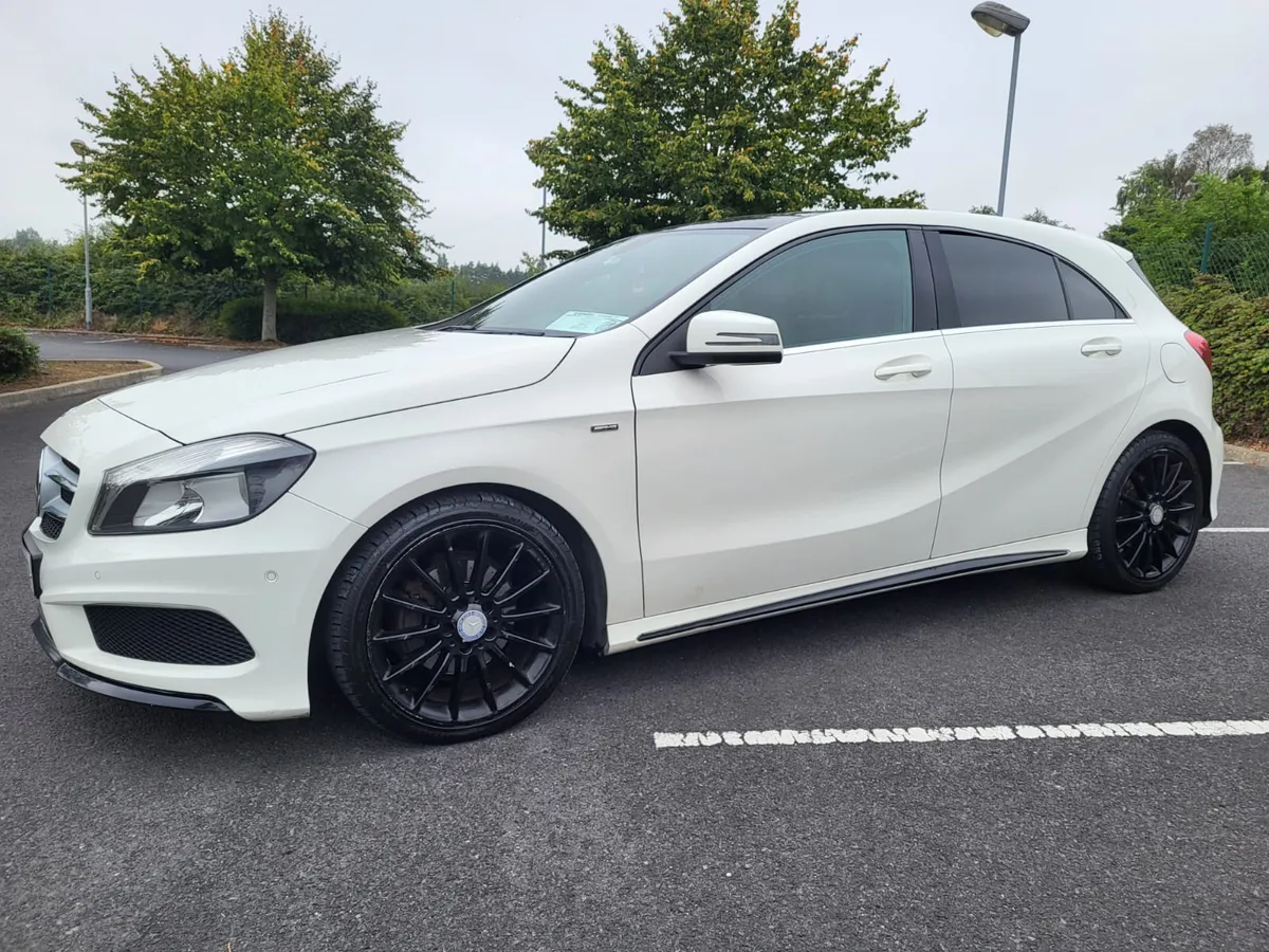 2014 MERCEDES BENZ A180 AMG AUTOMATIC - Image 2