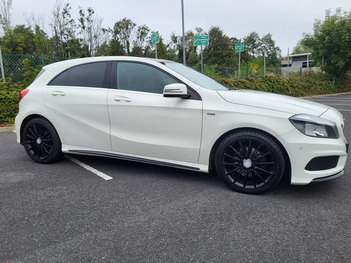 2014 MERCEDES BENZ A180 AMG AUTOMATIC - Image 3