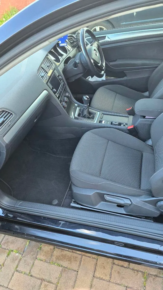 Volkswagon Golf Van 1.6tdi NO VAT - Image 4