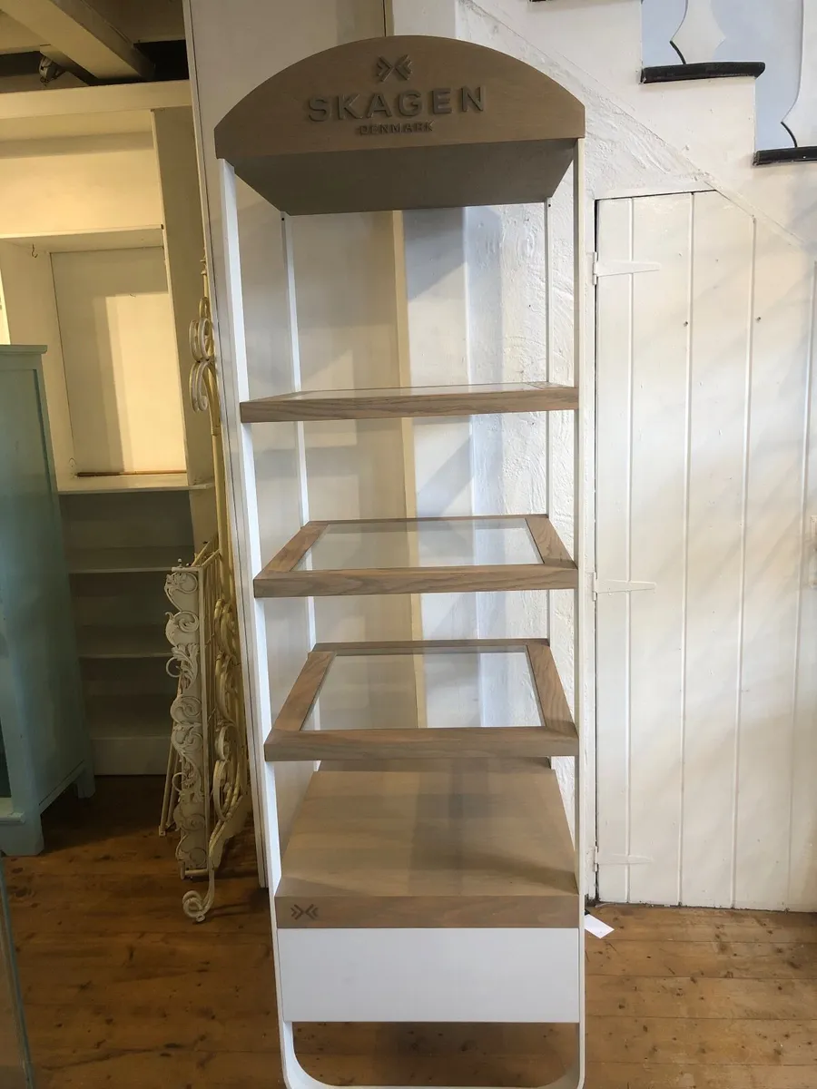 Retail Units & Display Fixtures – Great Condition - Image 3