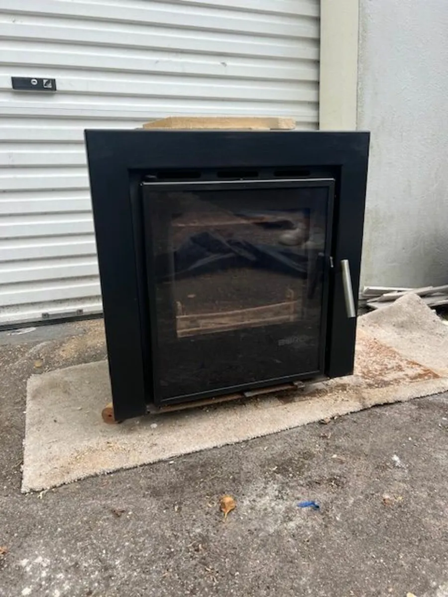 Inset Stove - Image 3