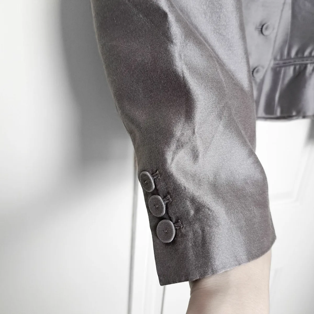 LK Bennett Grey Cropped Jacket Silk Wool 18UK/46EU - Image 2