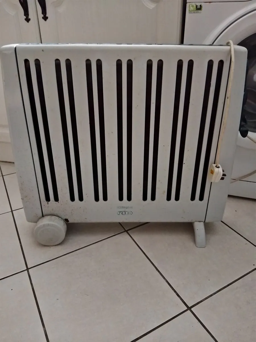 Dimplex oil filled large electric radiator - Image 1
