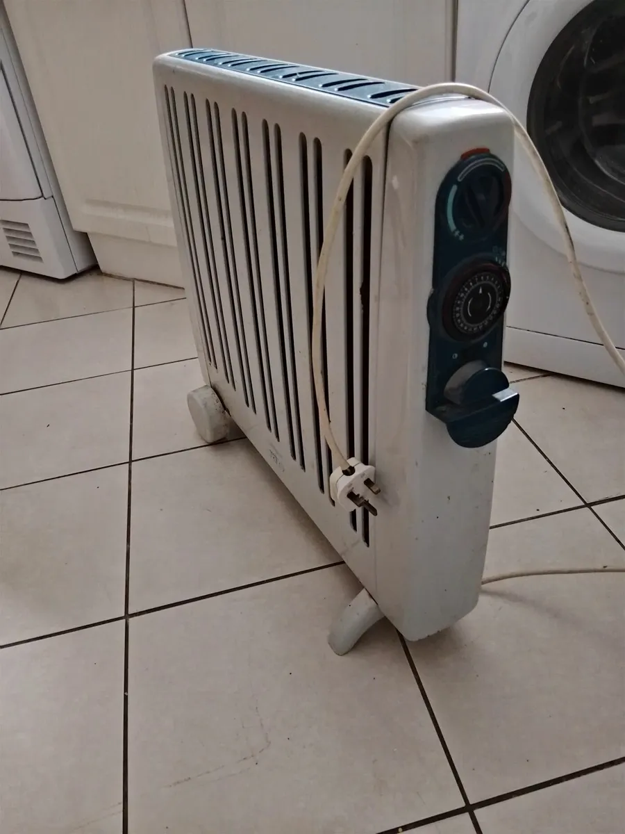 Dimplex oil filled large electric radiator - Image 2