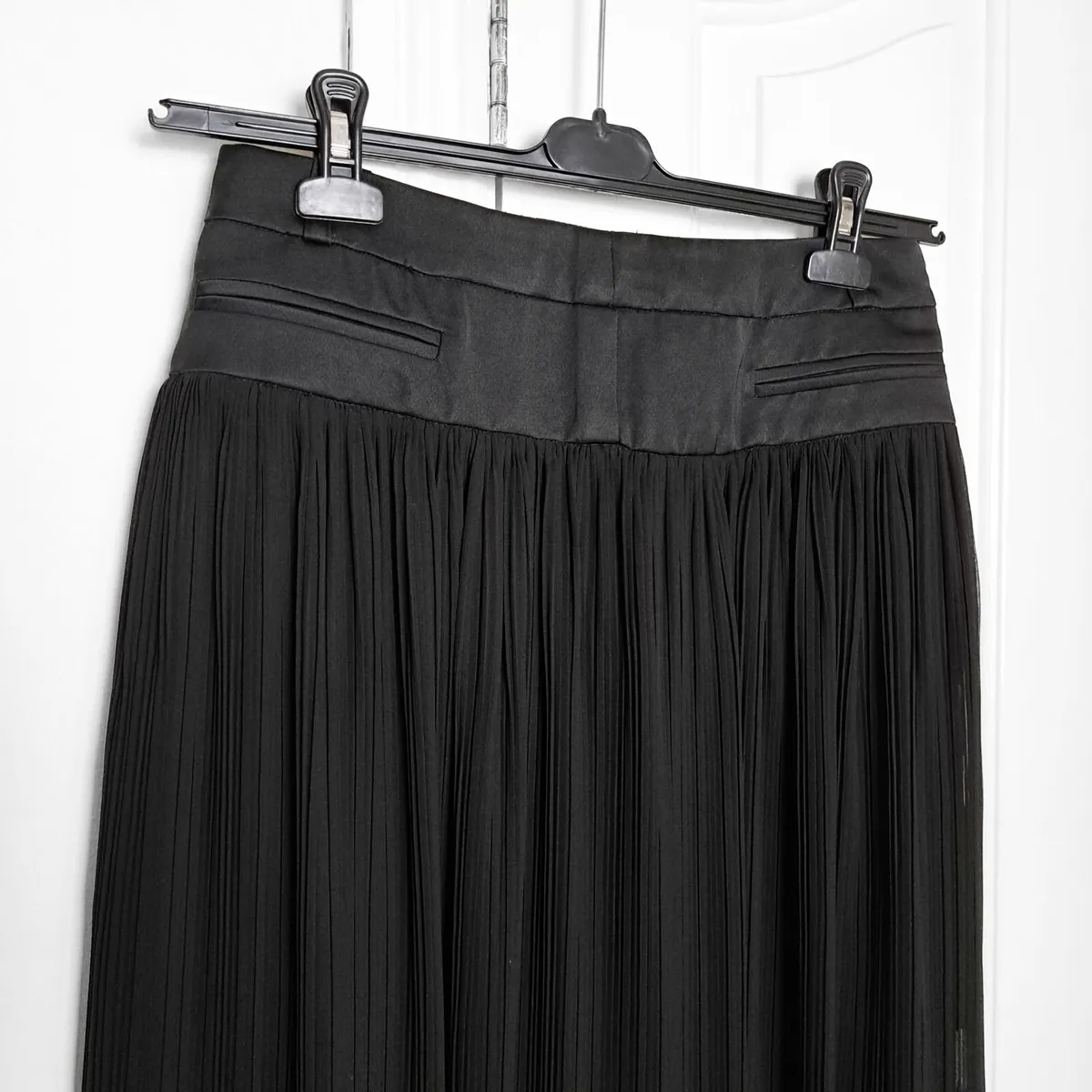 Claudie Pierlot Black Pleated Midi Skirt 10UK/38EU - Image 3