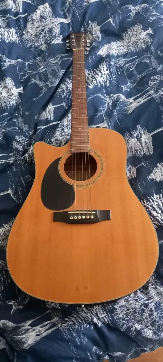 Guitar (left hand) - Image 1