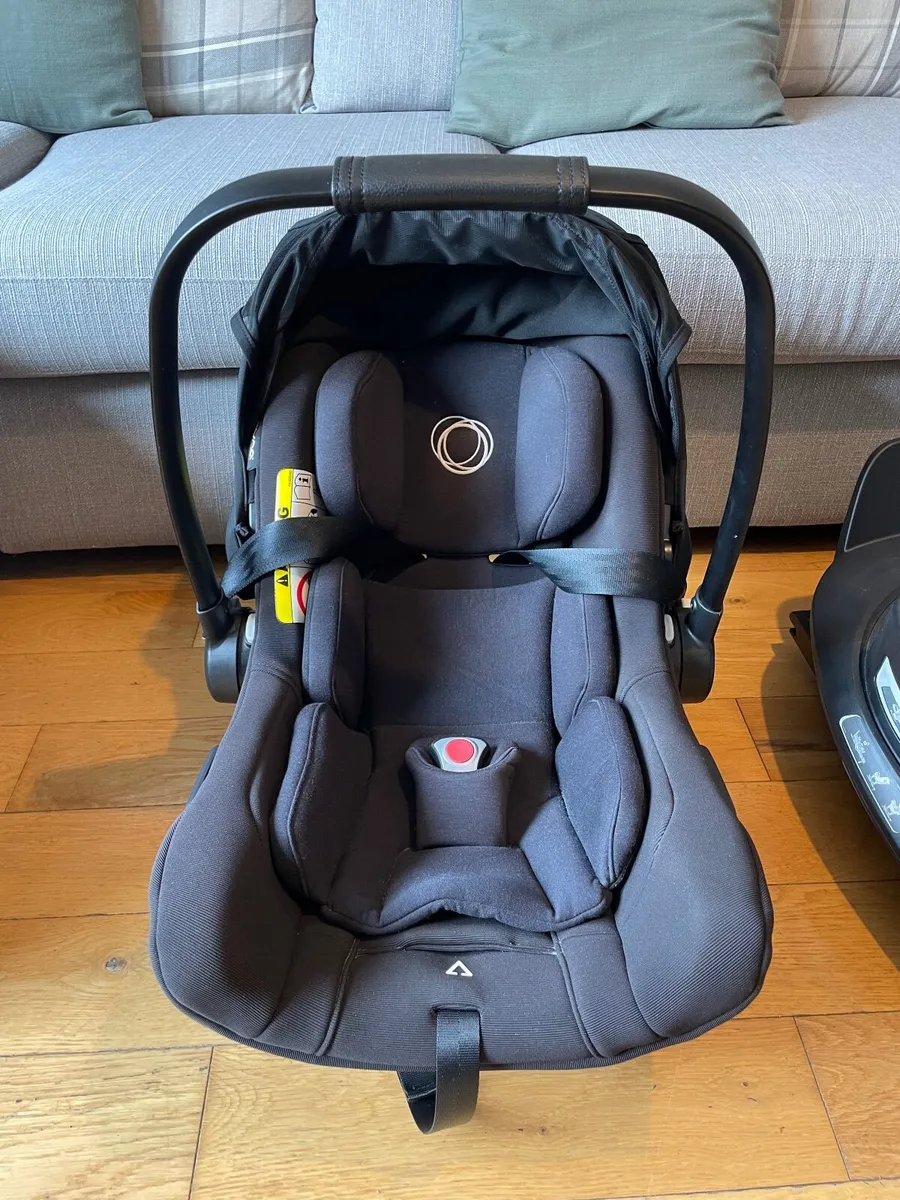 Bugaboo Nuna Turtle Air Car Seat - Image 1