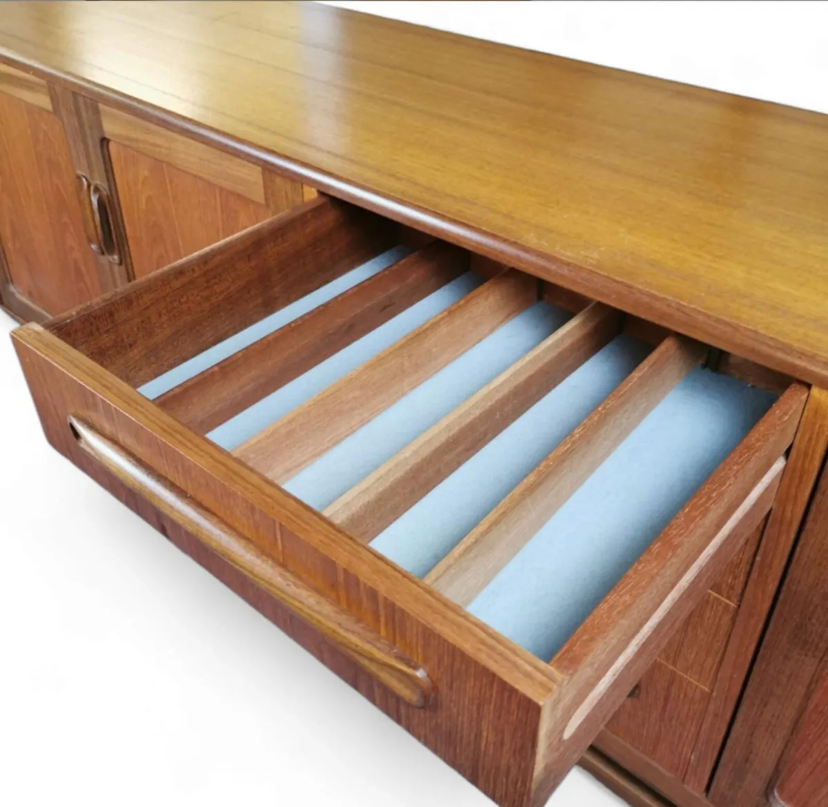 Mid century G plan sideboard - Image 3
