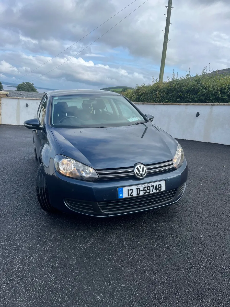 Volkswagen Golf 2012 - Image 2