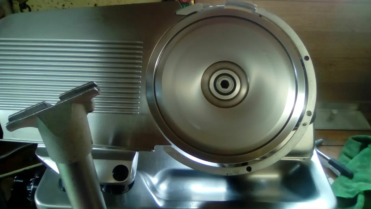 1 for sale plusRepairs to Berkel 800s meat slicer - Image 2