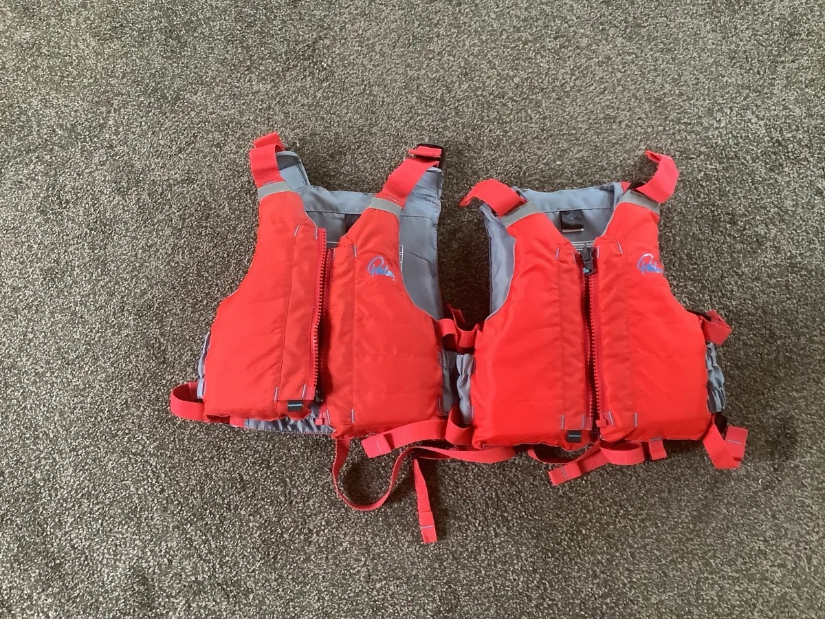 Personal flotation device x2 - Image 1