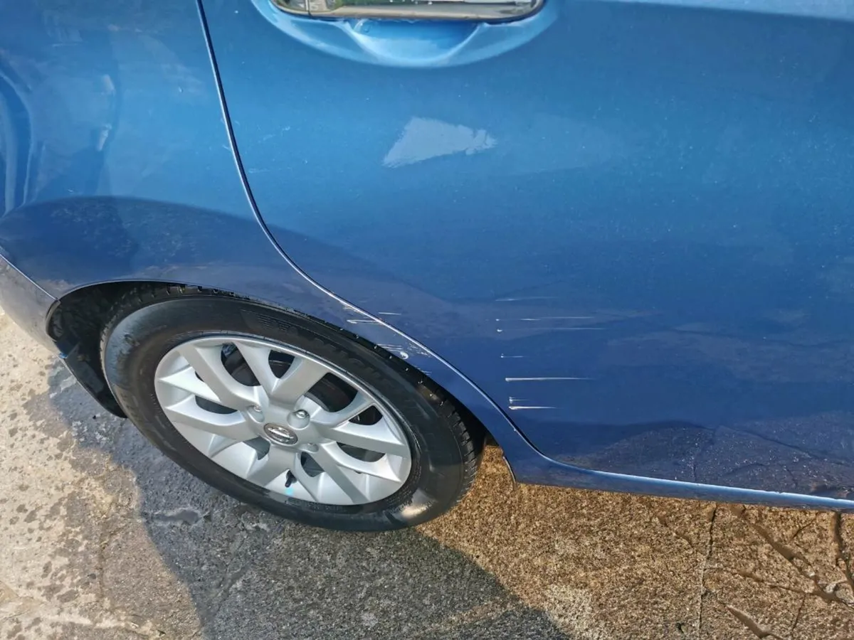 15 Nissan Note Auto - Image 3
