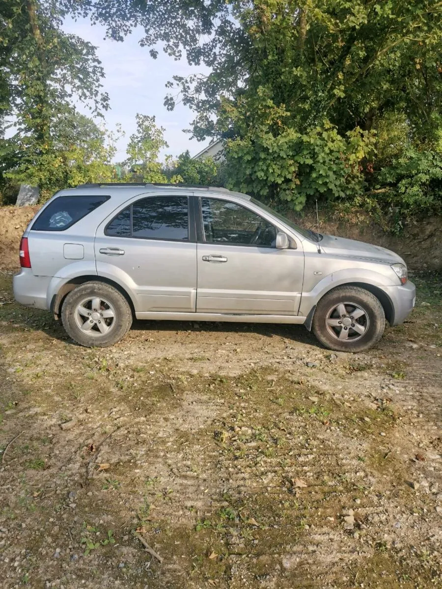 Kia Sorento 2.5 CRDI 2011 - Image 1