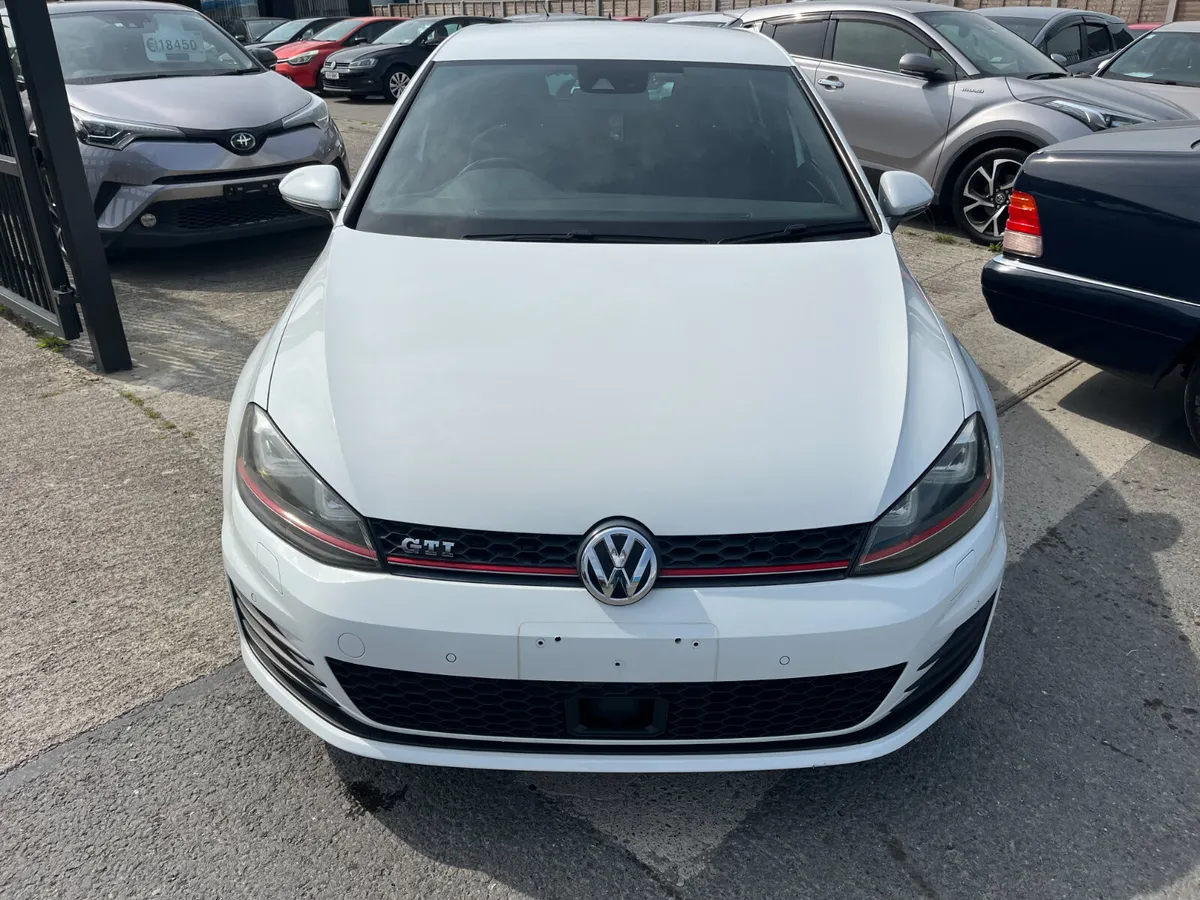 VOLKSWAGEN GOLF 2015, GTI 2.0 TFSI DSG AUTO 220BHP - Image 2