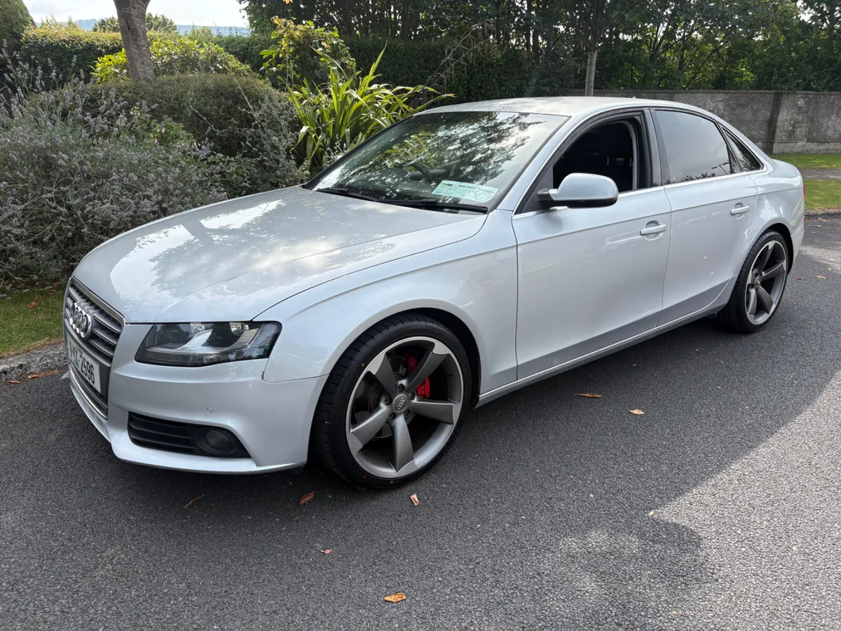 Audi A4 2011 1 OWNER LOW MILES - Image 3