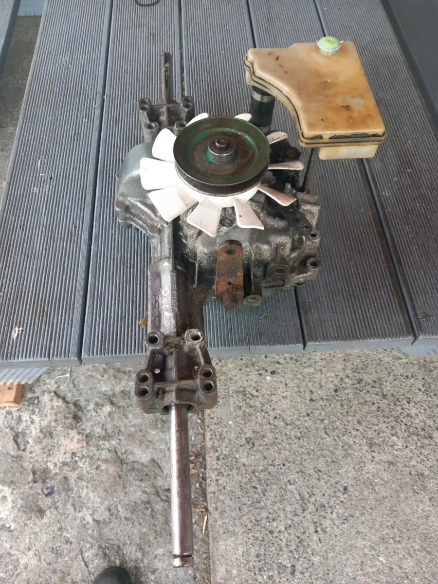 John deere/tuff torq k46 transmission for sale - Image 4