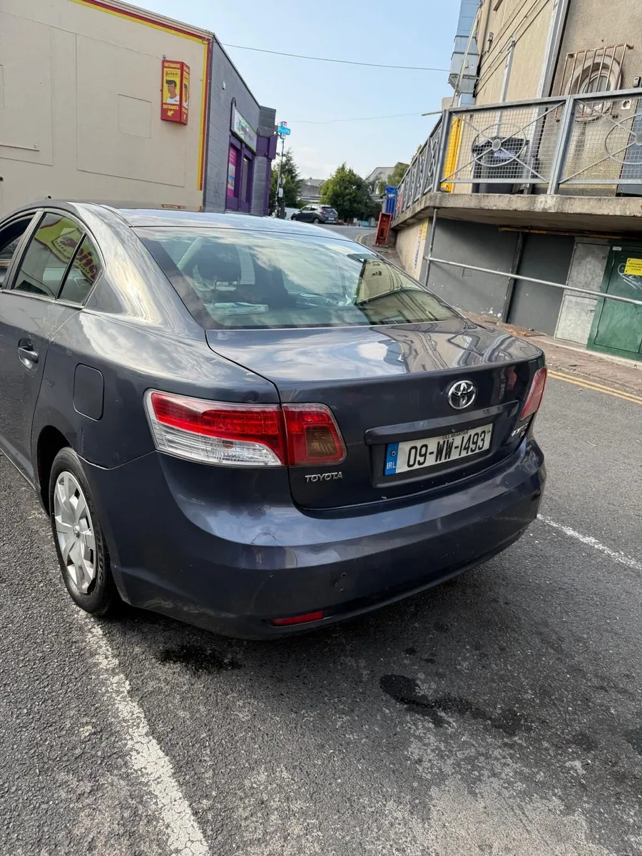 2009 Toyota Avensis - Image 3
