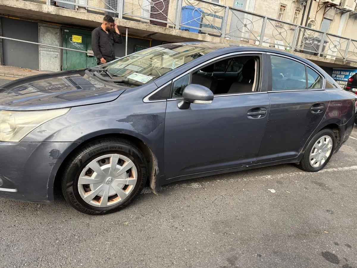 2009 Toyota Avensis - Image 4