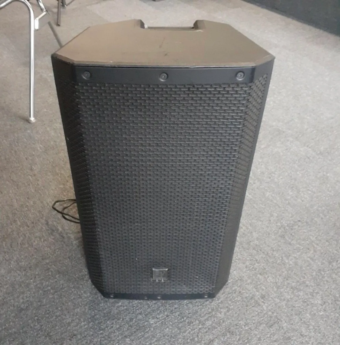 Electro-Voice ZLX Active PA Speaker & STAND - Image 1
