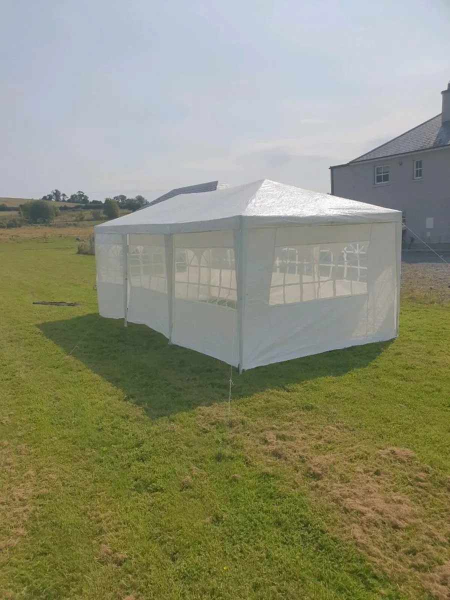 Marquee - Image 4