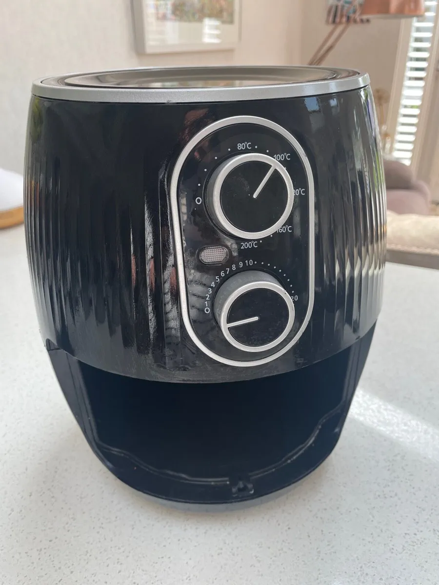 Airfryer - Image 1