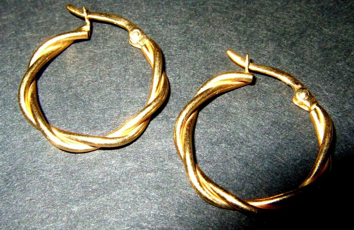 Vintage Hallmarked 9ct Gold Twist Hoops - Image 4