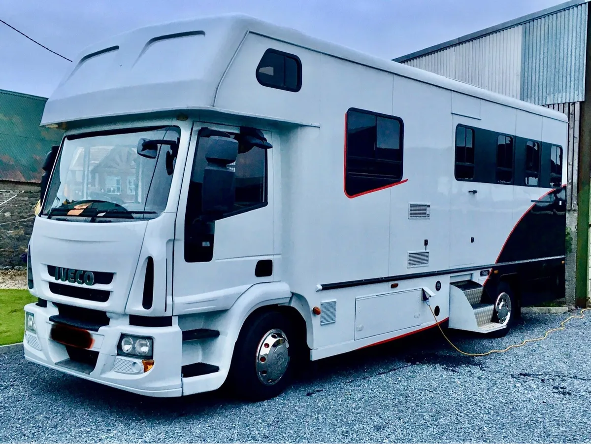 Oakley Horse Lorry for Sale. - Image 1
