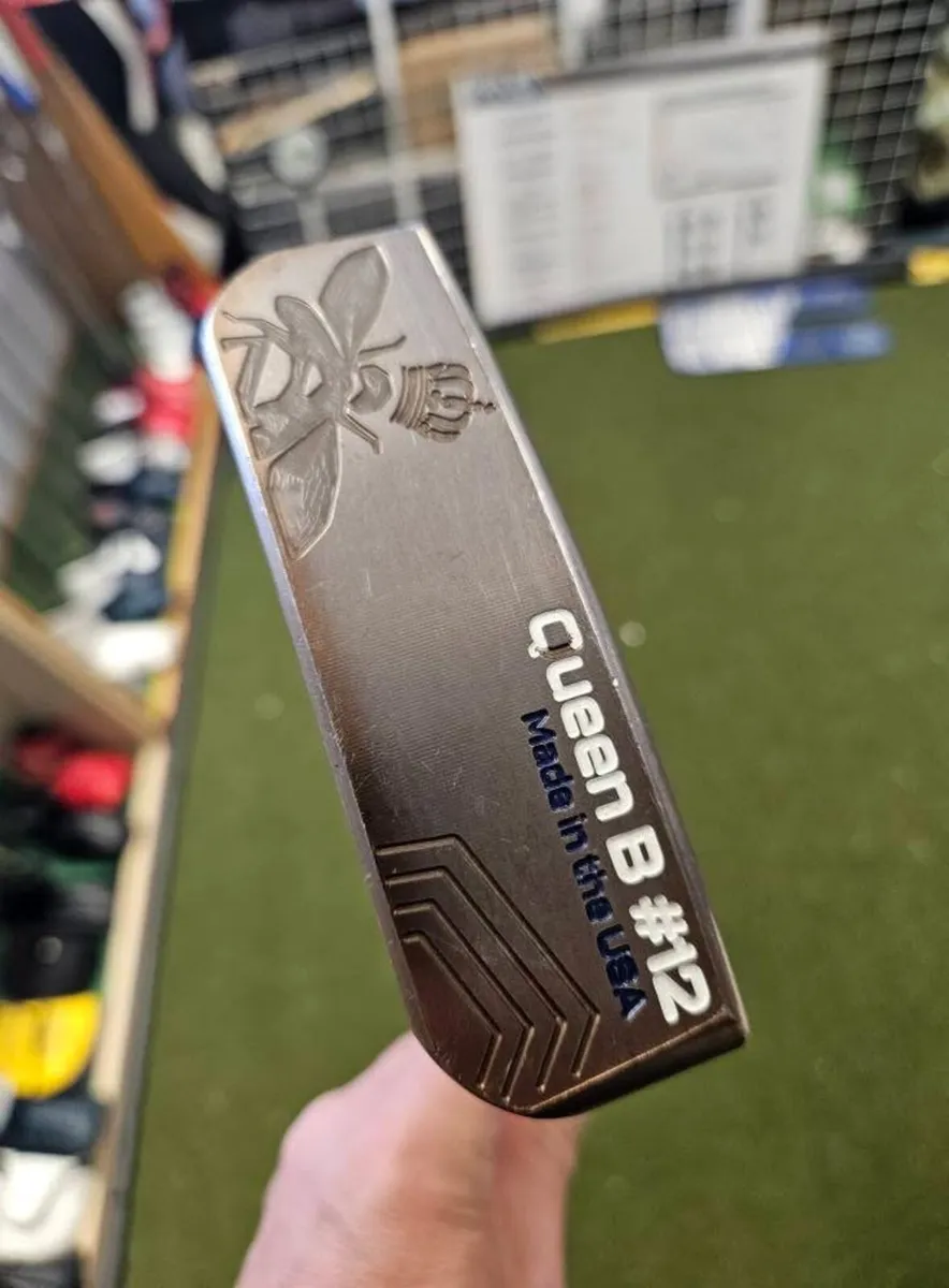 Bettinardi Queen B #12 Milled Putter - Image 1