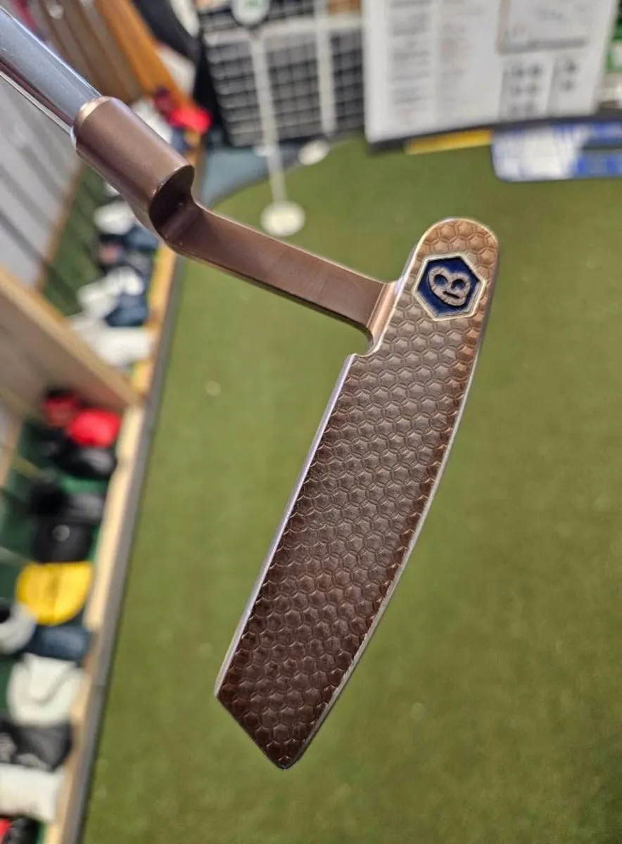 Bettinardi Queen B #12 Milled Putter - Image 3