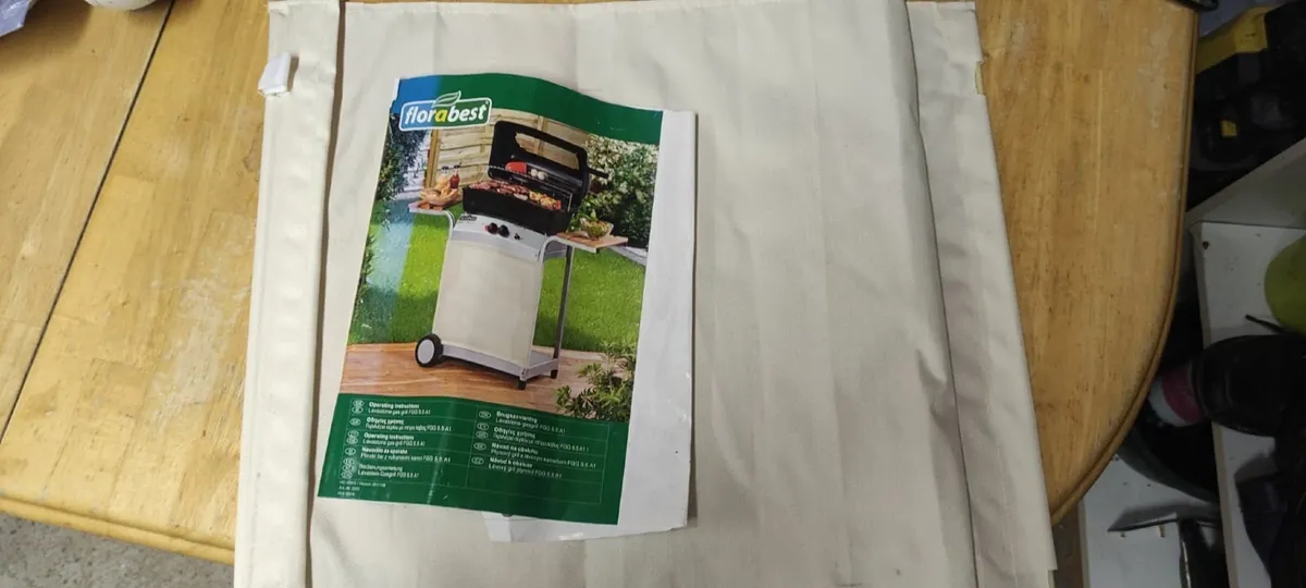 Gas barbecue - Image 2