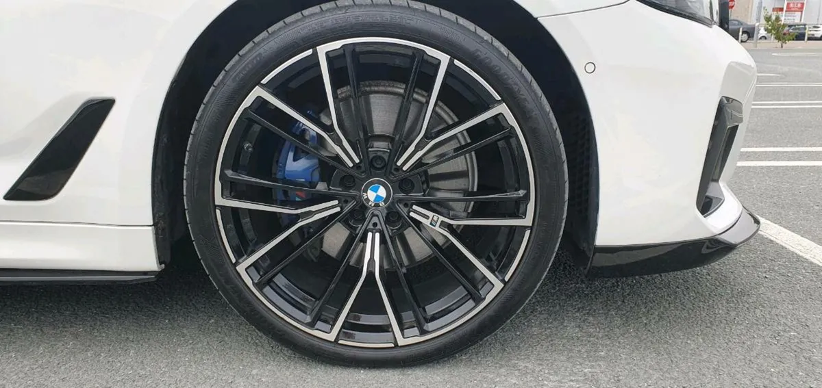 BMW 530e LCI - Image 4