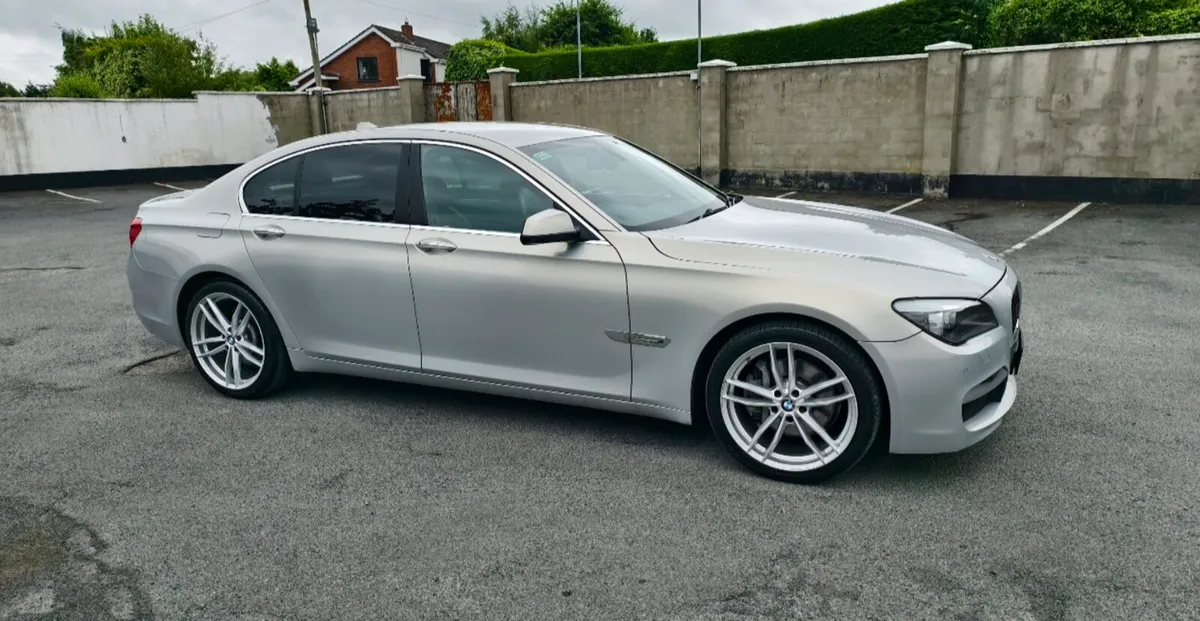 BMW 730d msport - Image 1