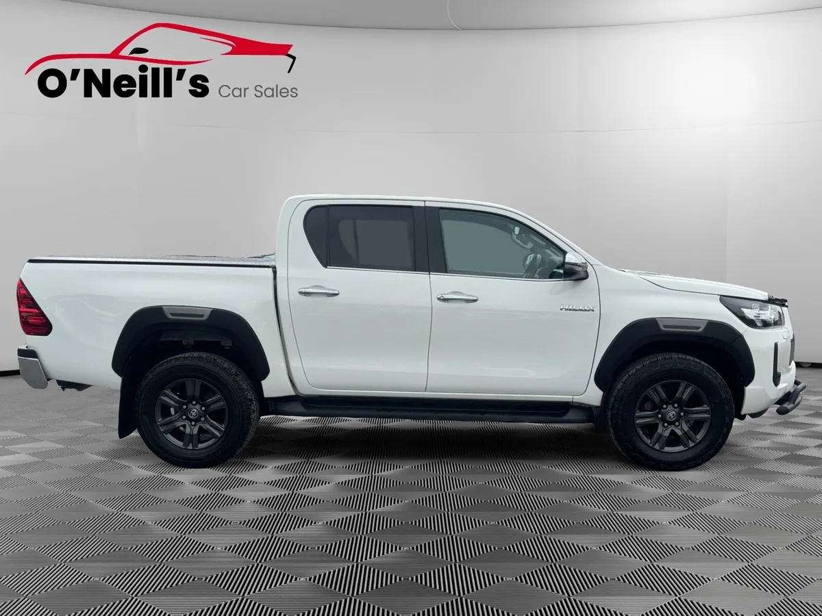 Toyota Hilux 2022 FULLY KITTED D-4D 4WD #258 - Image 2