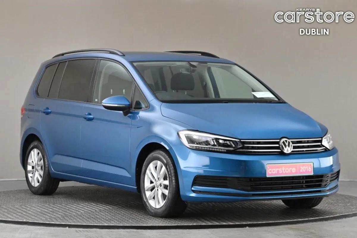 Volkswagen Touran 1.4 TSI DSG Trendline reverse C - Image 1