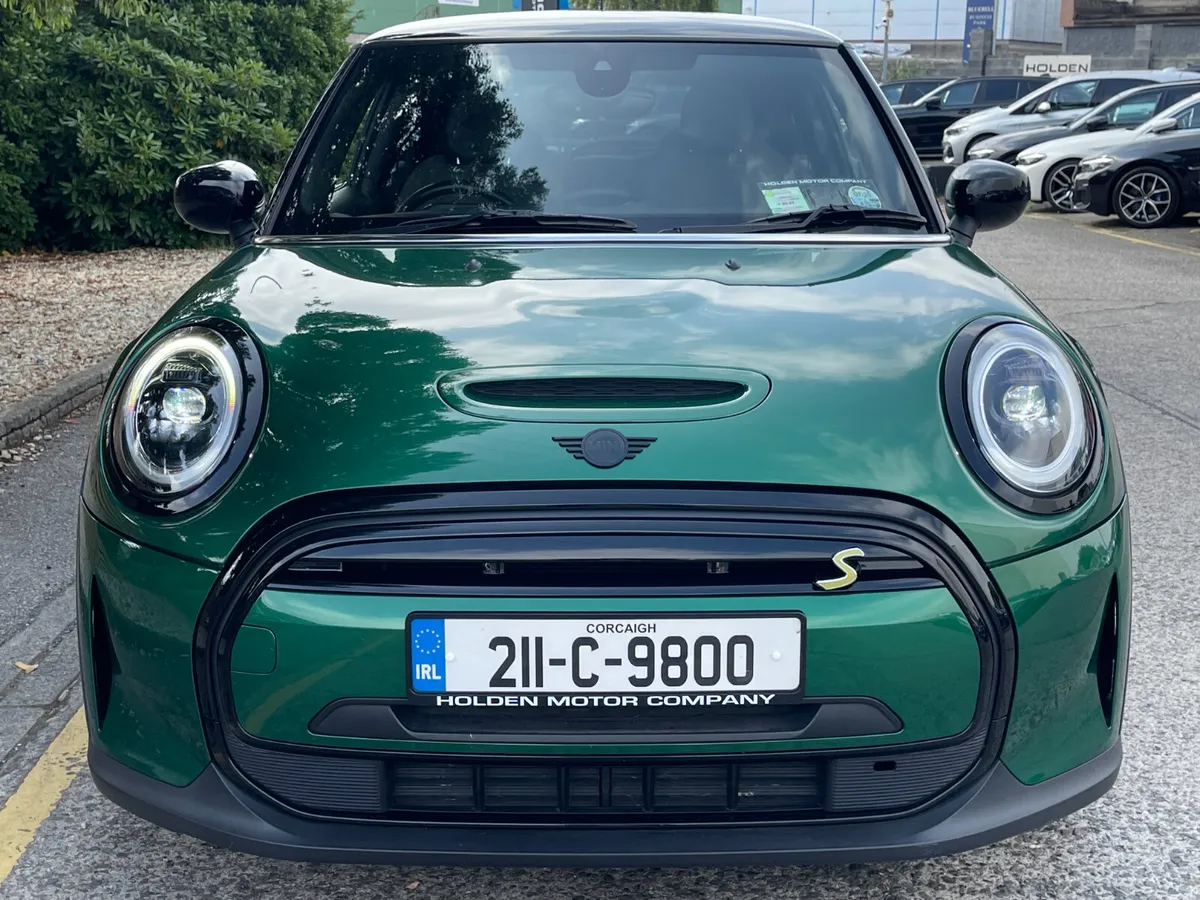 2021 Mini Cooper..LOW MILES.HEATED SEATS.HUGE SPEC - Image 4