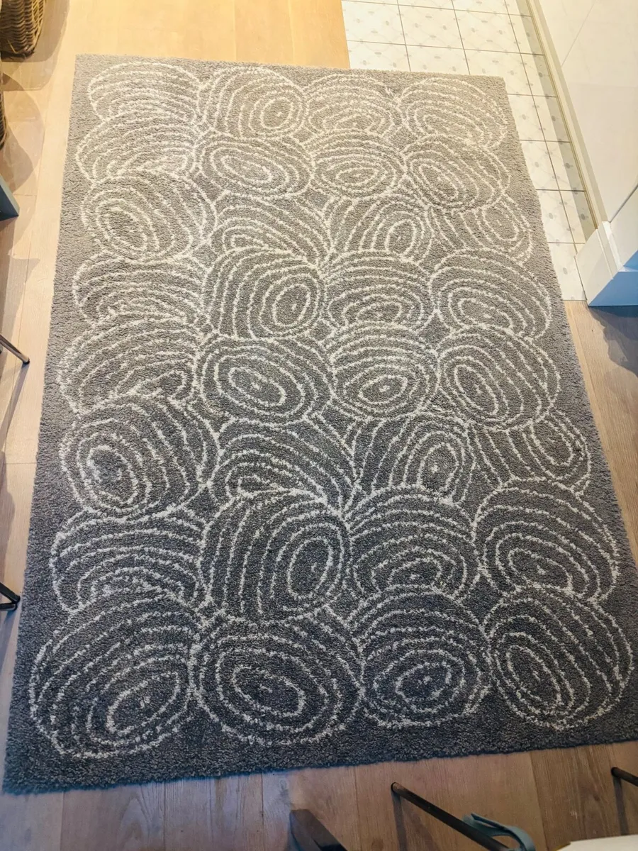 IKEA Rug - Grey / White - Image 3