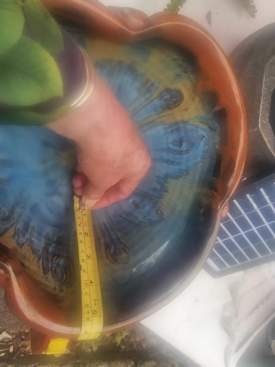 Castle arch pottery - Image 3