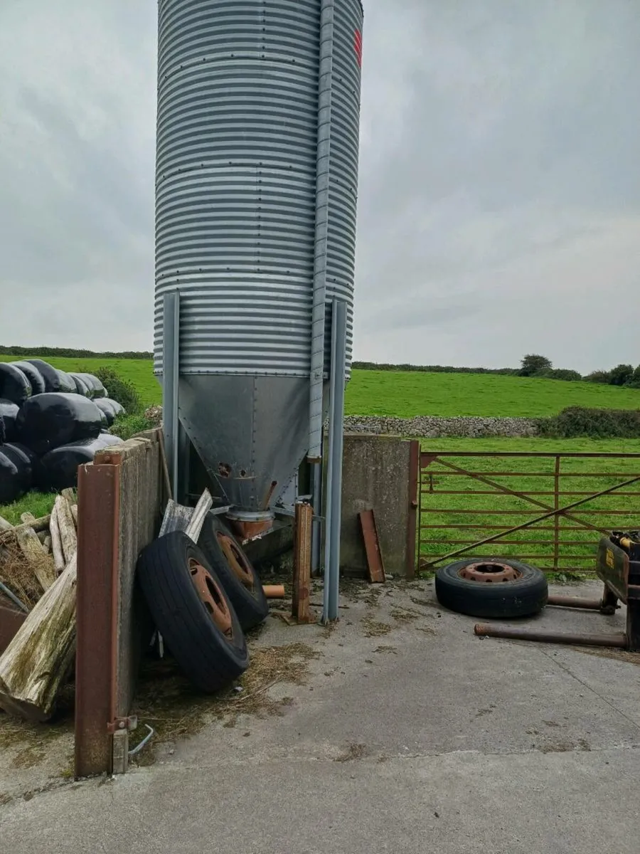 Meal bin - Image 3
