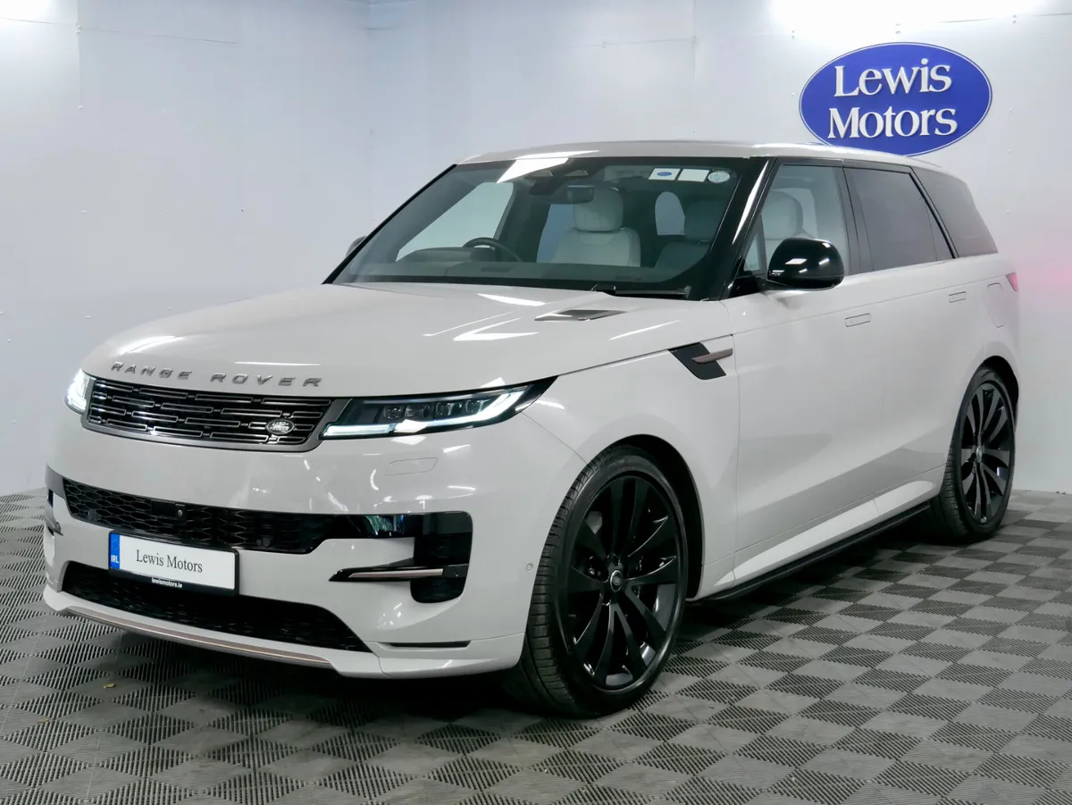 2024 Range Rover Sport Dynamic SE P460e - Image 4