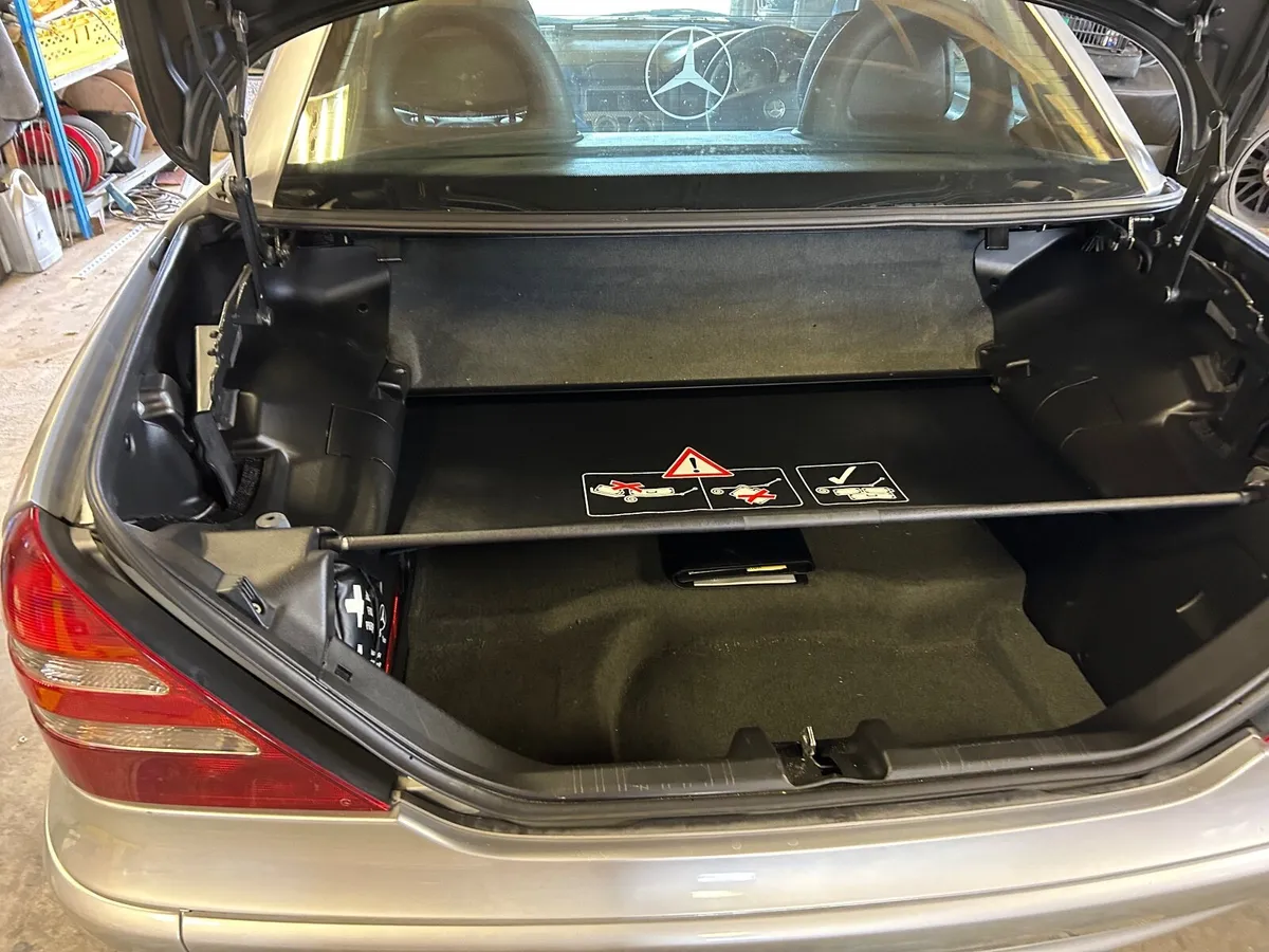 Mercedes-Benz SLK 2003 - Image 4