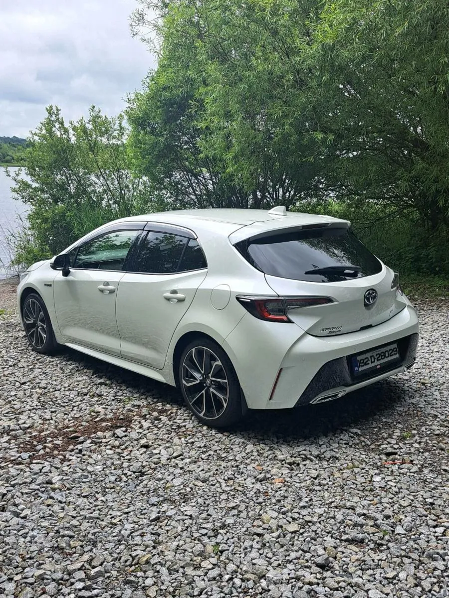 Toyota Corolla Hybrid Sport - Image 4