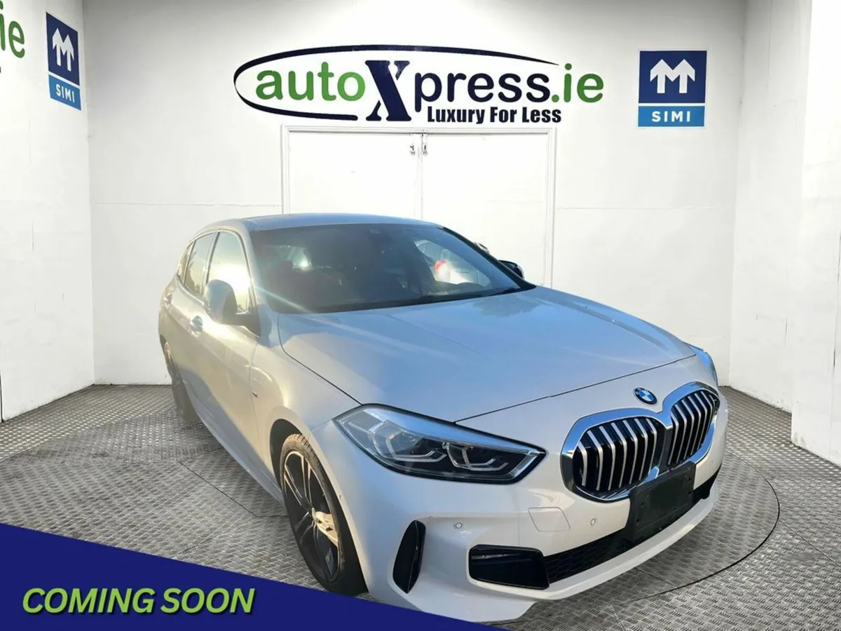 BMW 1-Series 118D M Sport Automatic, Reversing cam - Image 1