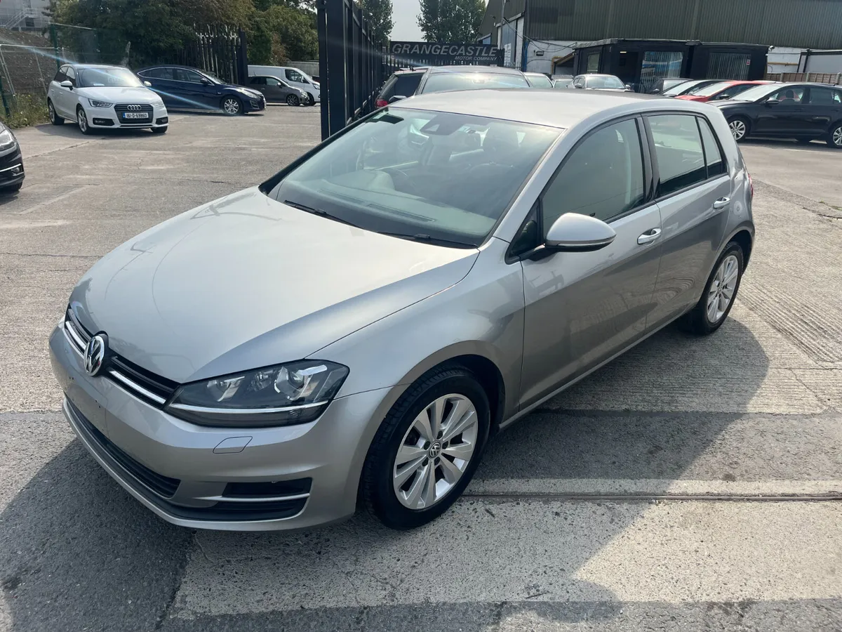 VOLKSWAGEN GOLF 2016, 1.2 TSI 5DR AUTO LOW KMS - Image 3