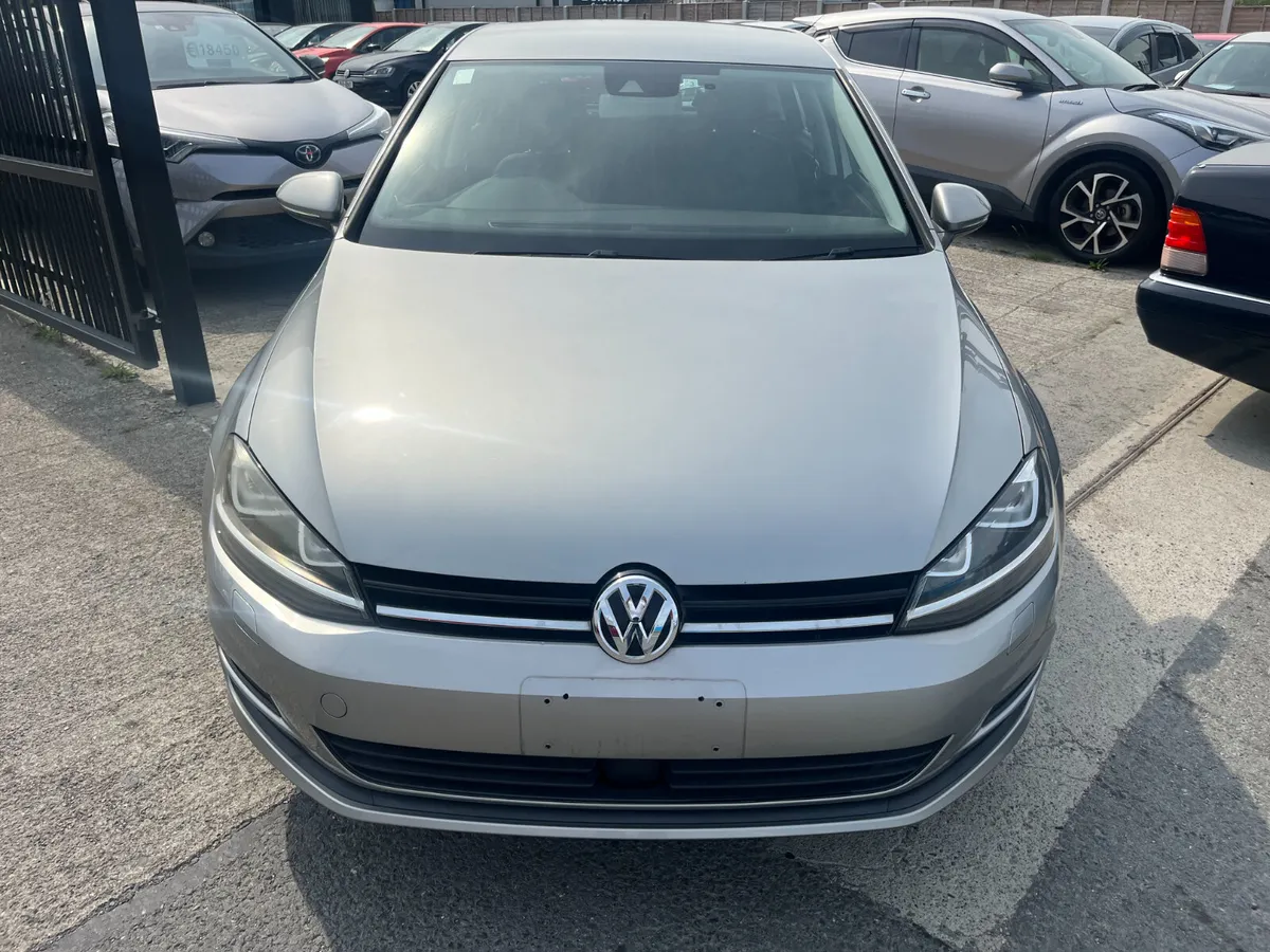 VOLKSWAGEN GOLF 2016, 1.2 TSI 5DR AUTO LOW KMS - Image 2