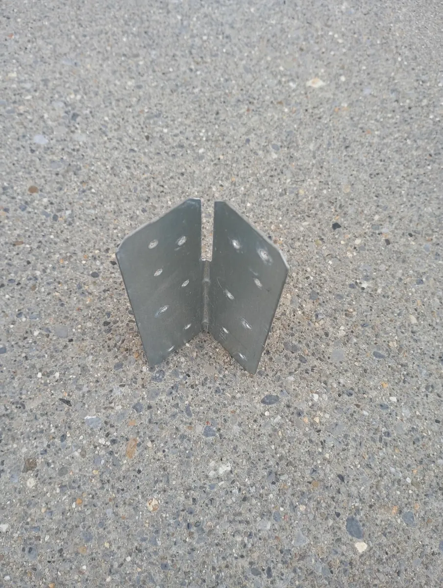 Metal Angle Brackets - Image 2