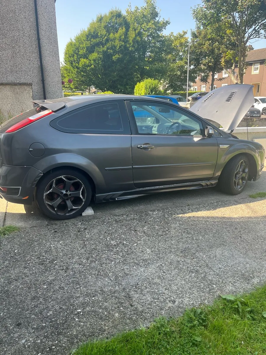 Car - Image 1
