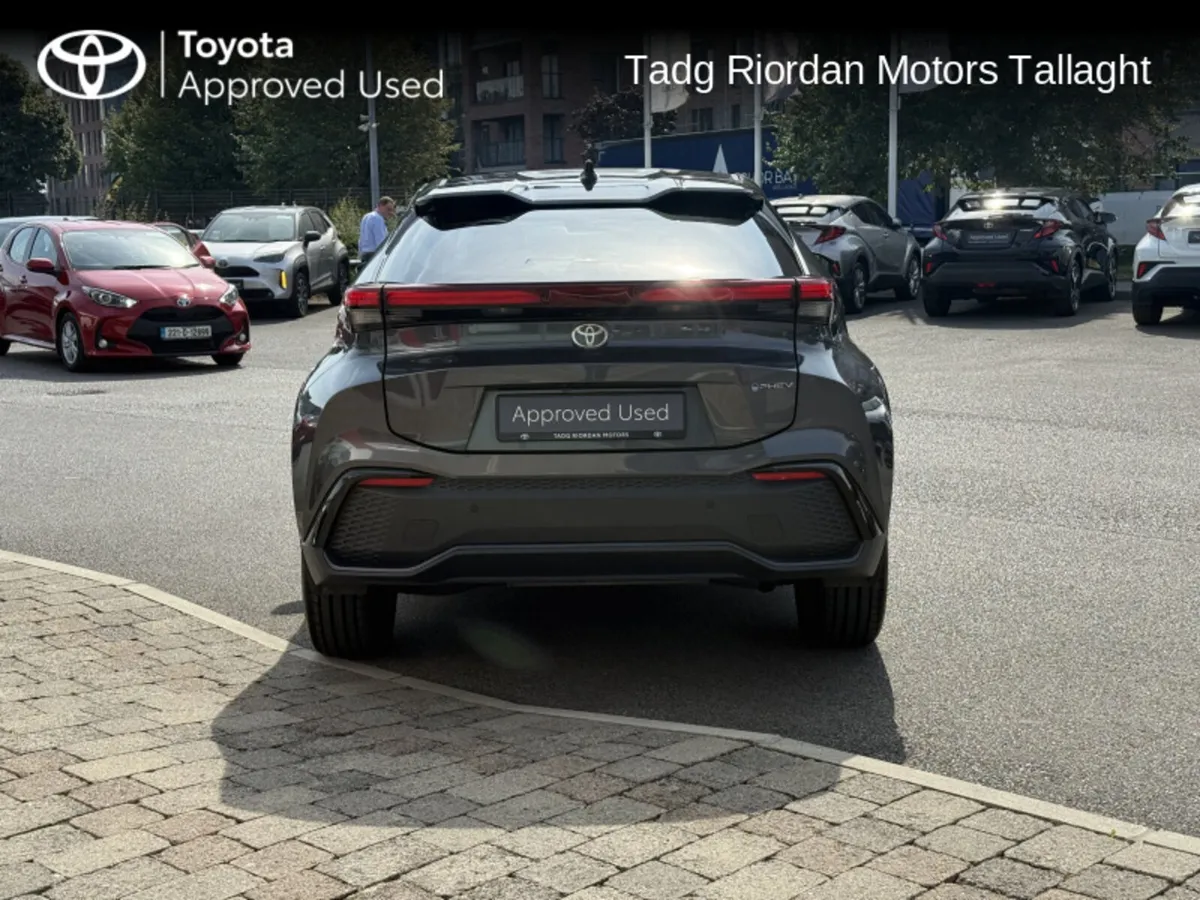 Toyota C-HR PHEV SOL *** DEMO SALE *** BIG SAVINGS - Image 4
