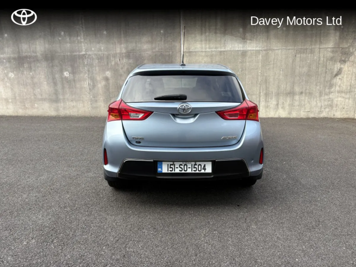 Toyota Auris 1.4 D-4D ICON + S/S 5DR - Image 3
