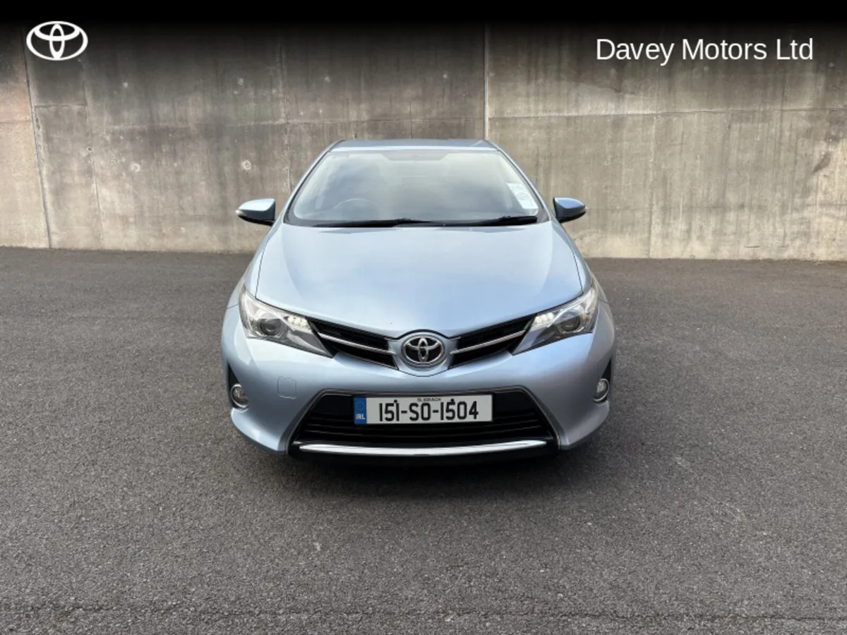 Toyota Auris 1.4 D-4D ICON + S/S 5DR - Image 4