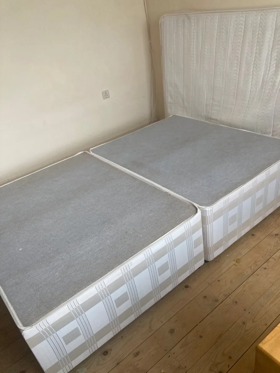 Beds - Image 1